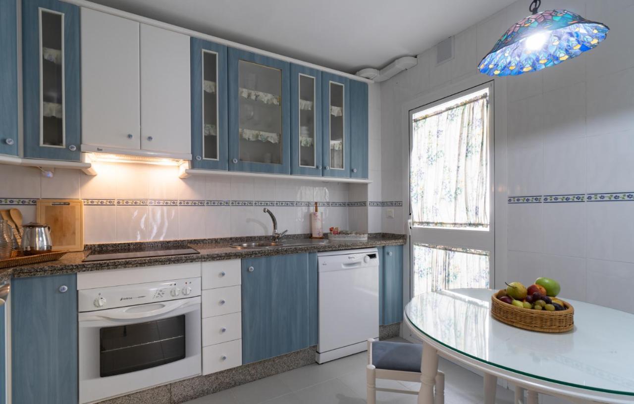 Holidays & Homes I Playa, Piscinas ,relax Apartament